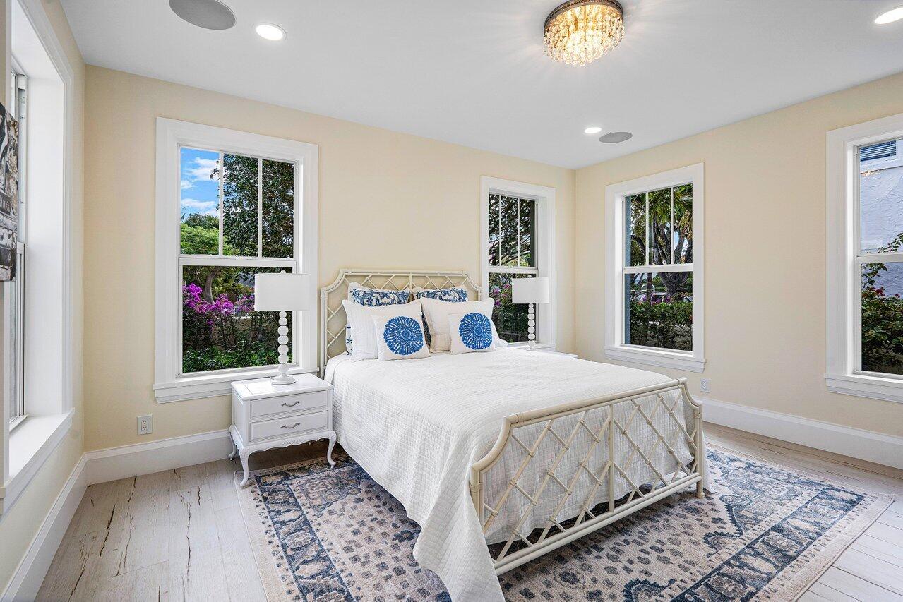 DELRAY TOWN OF (DOWNTOWN - Residential