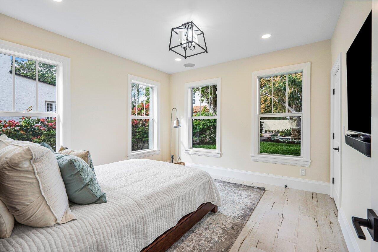 DELRAY TOWN OF (DOWNTOWN - Residential