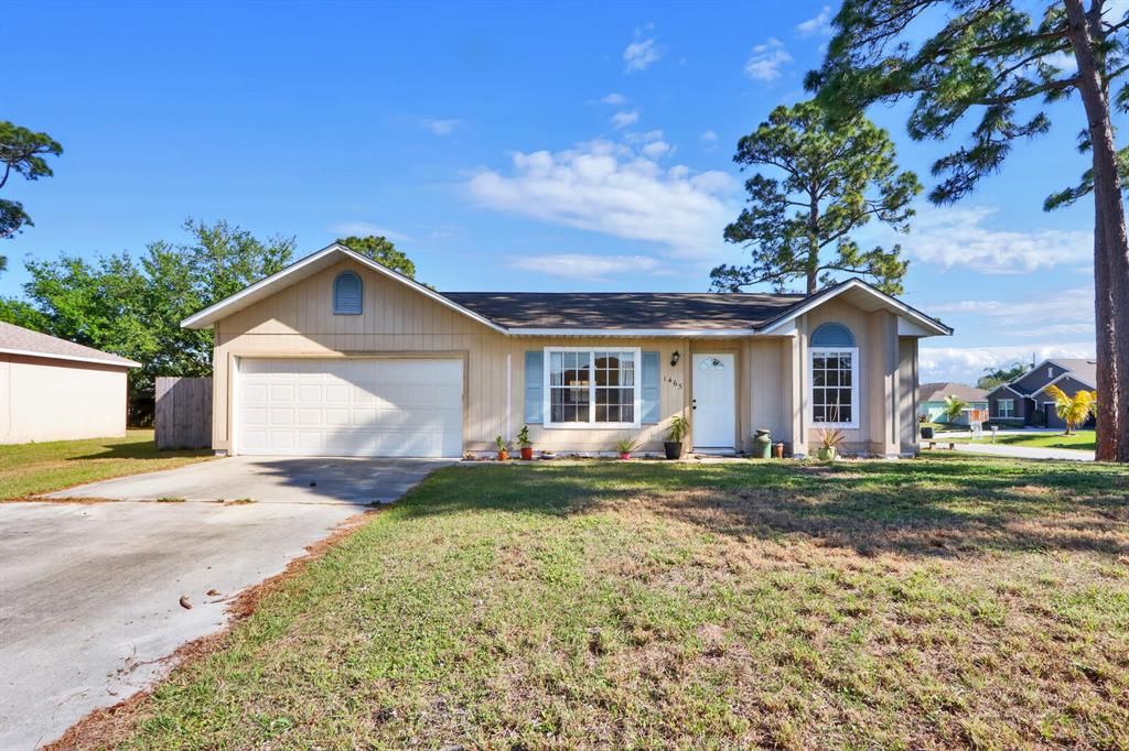 Photo of 1465 SW Patricia Avenue, Port Saint Lucie, FL 34953 (MLS # R10703468)