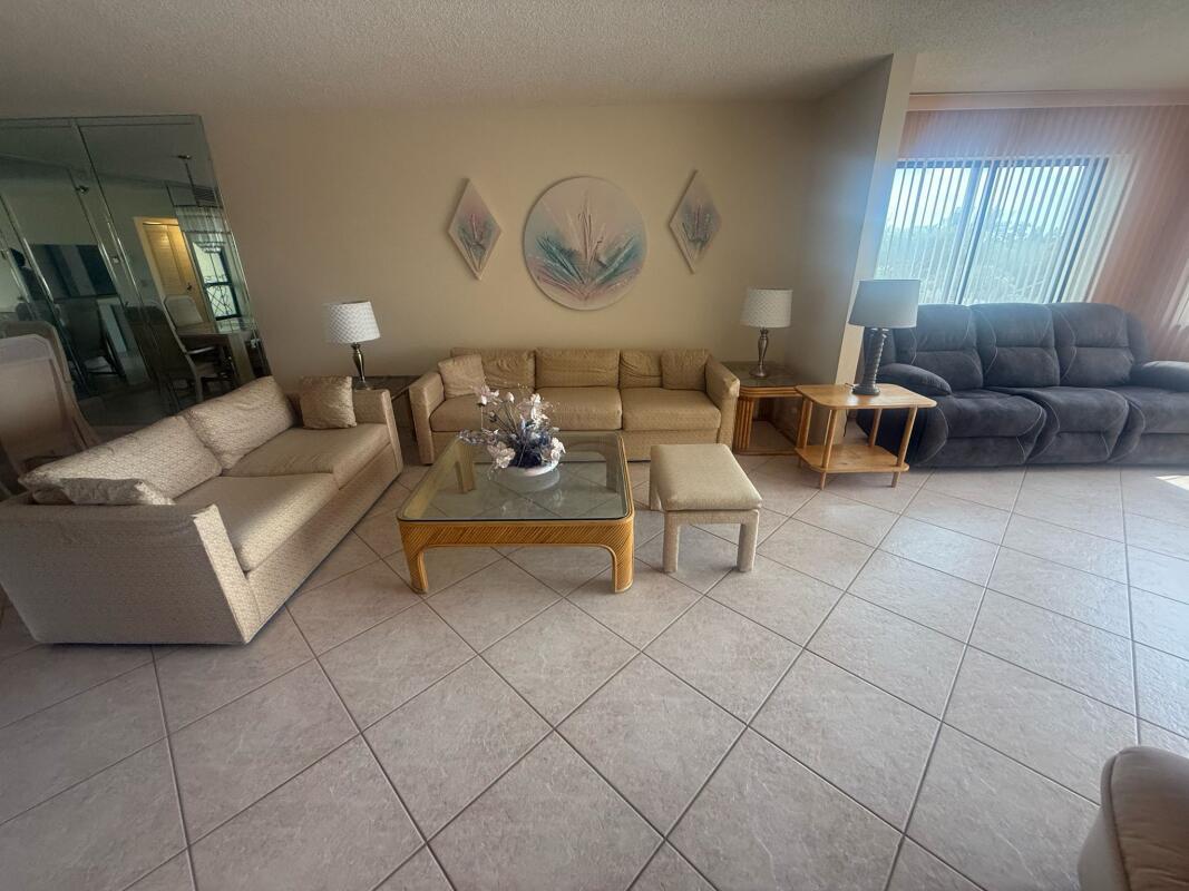 7770 Tahiti Lane 501