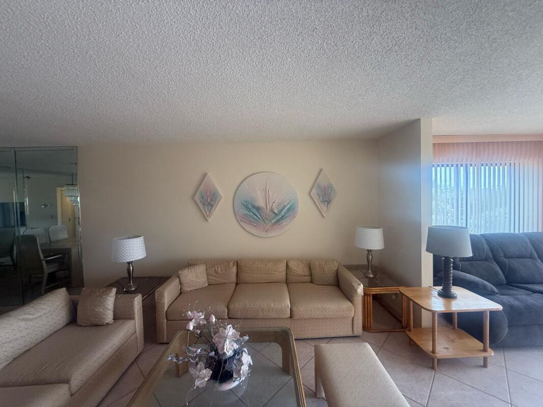 7770 Tahiti Lane 501