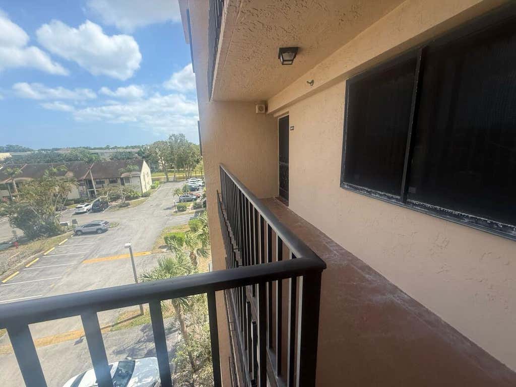 Photo of 7770 Tahiti Lane #501, Lake Worth, FL 33467 (MLS # R11085263)