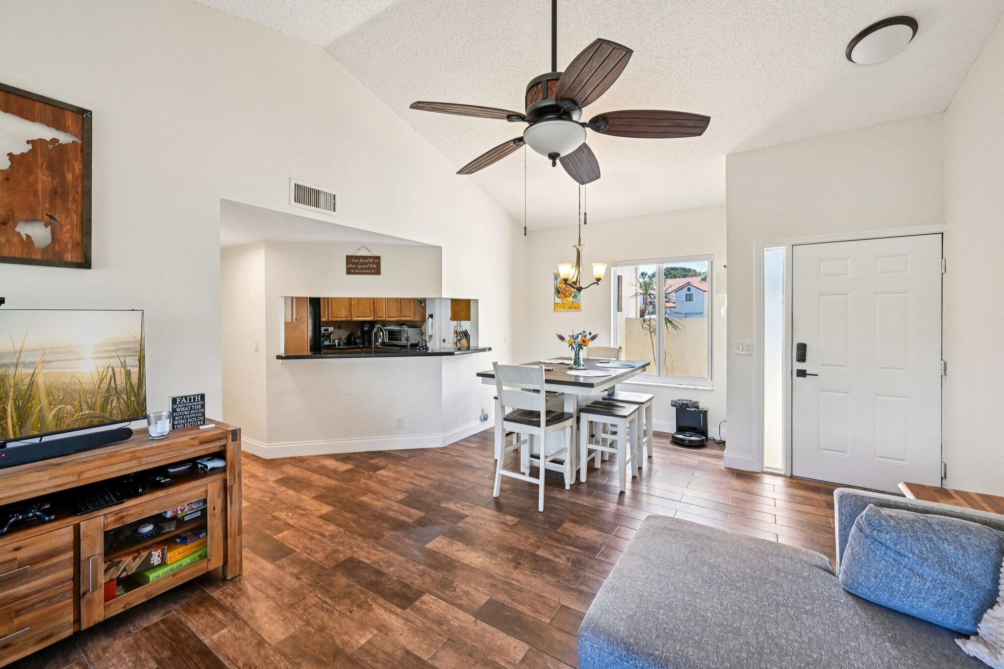 SOUTH LAKE CONDO - Residential