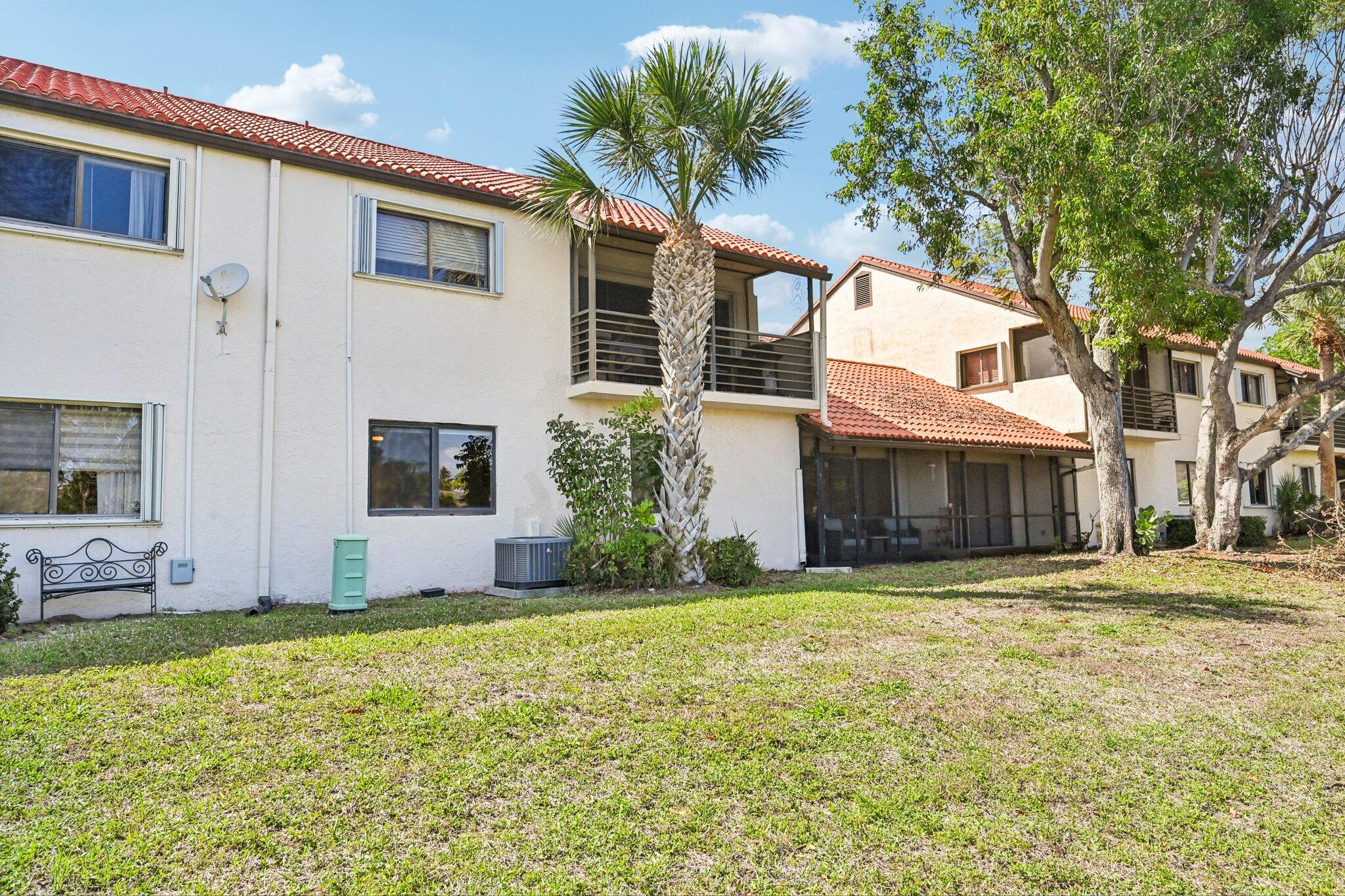 SOUTH LAKE CONDO - Residential