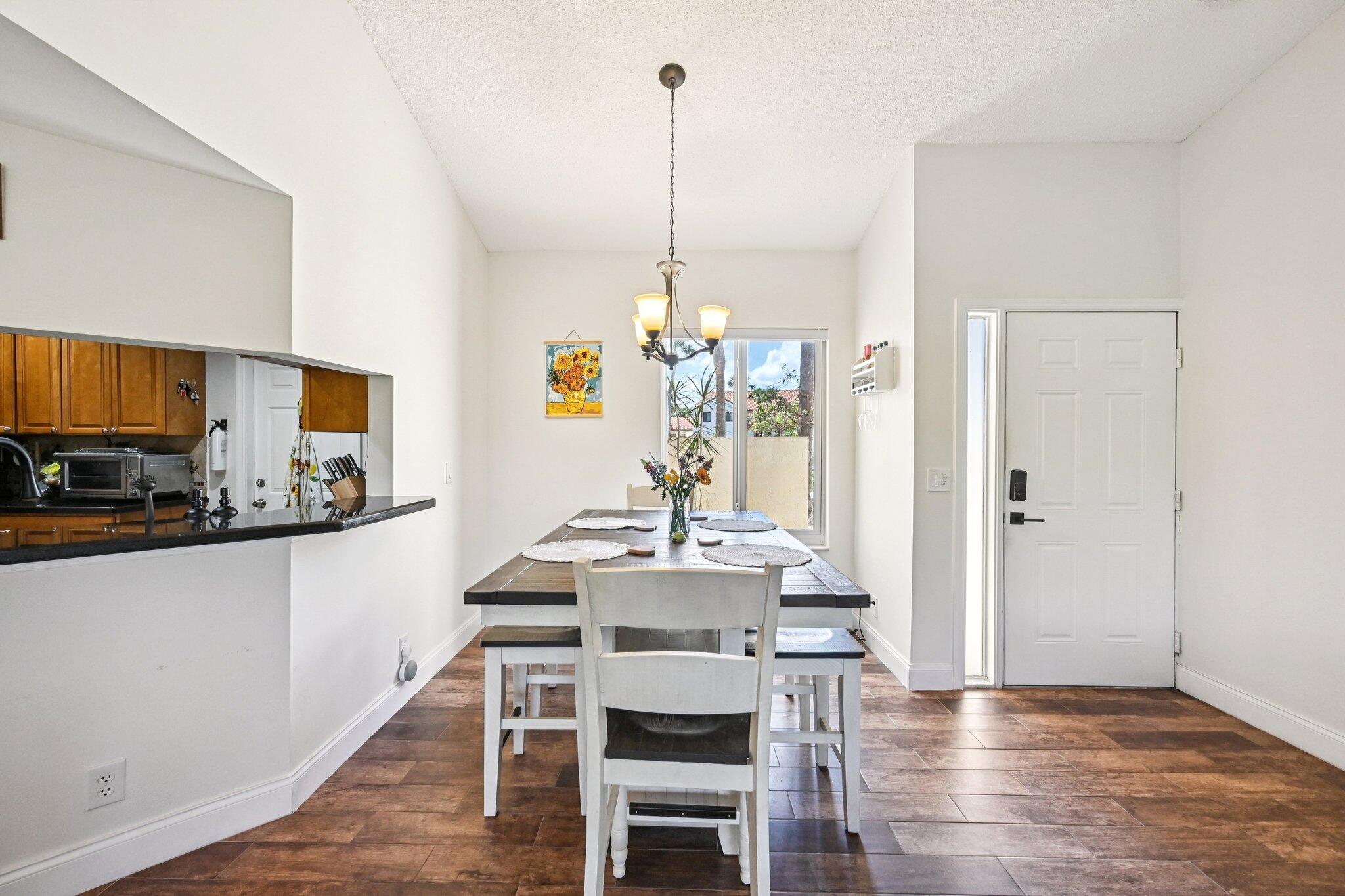 SOUTH LAKE CONDO - Residential