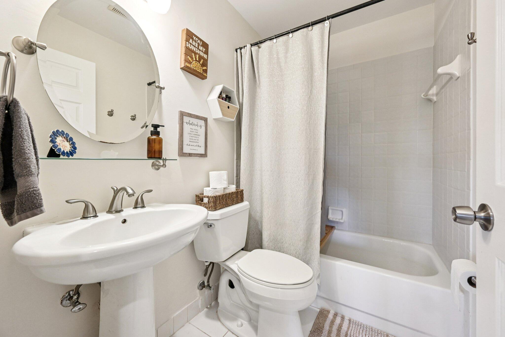 SOUTH LAKE CONDO - Residential