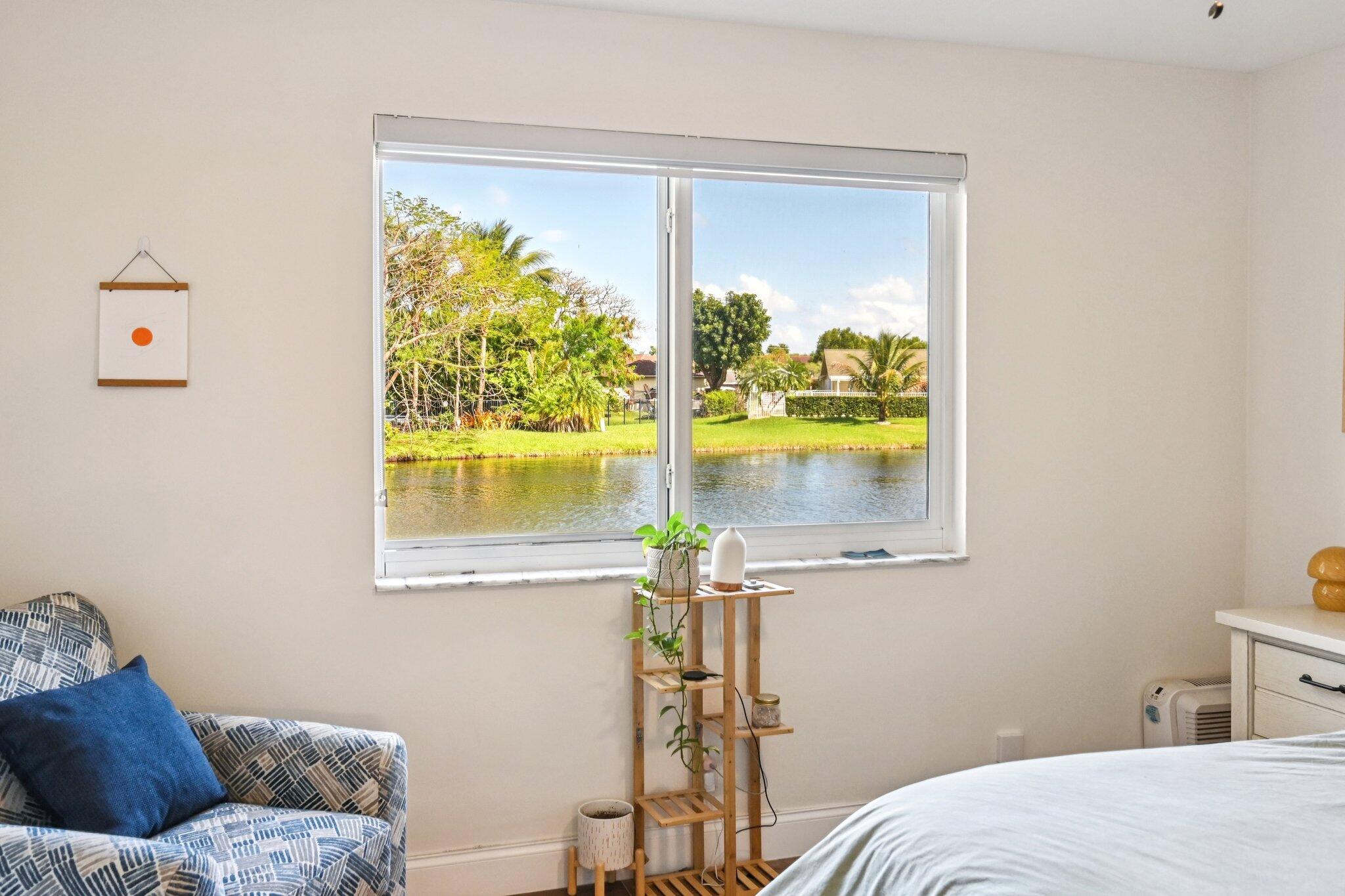 SOUTH LAKE CONDO - Residential