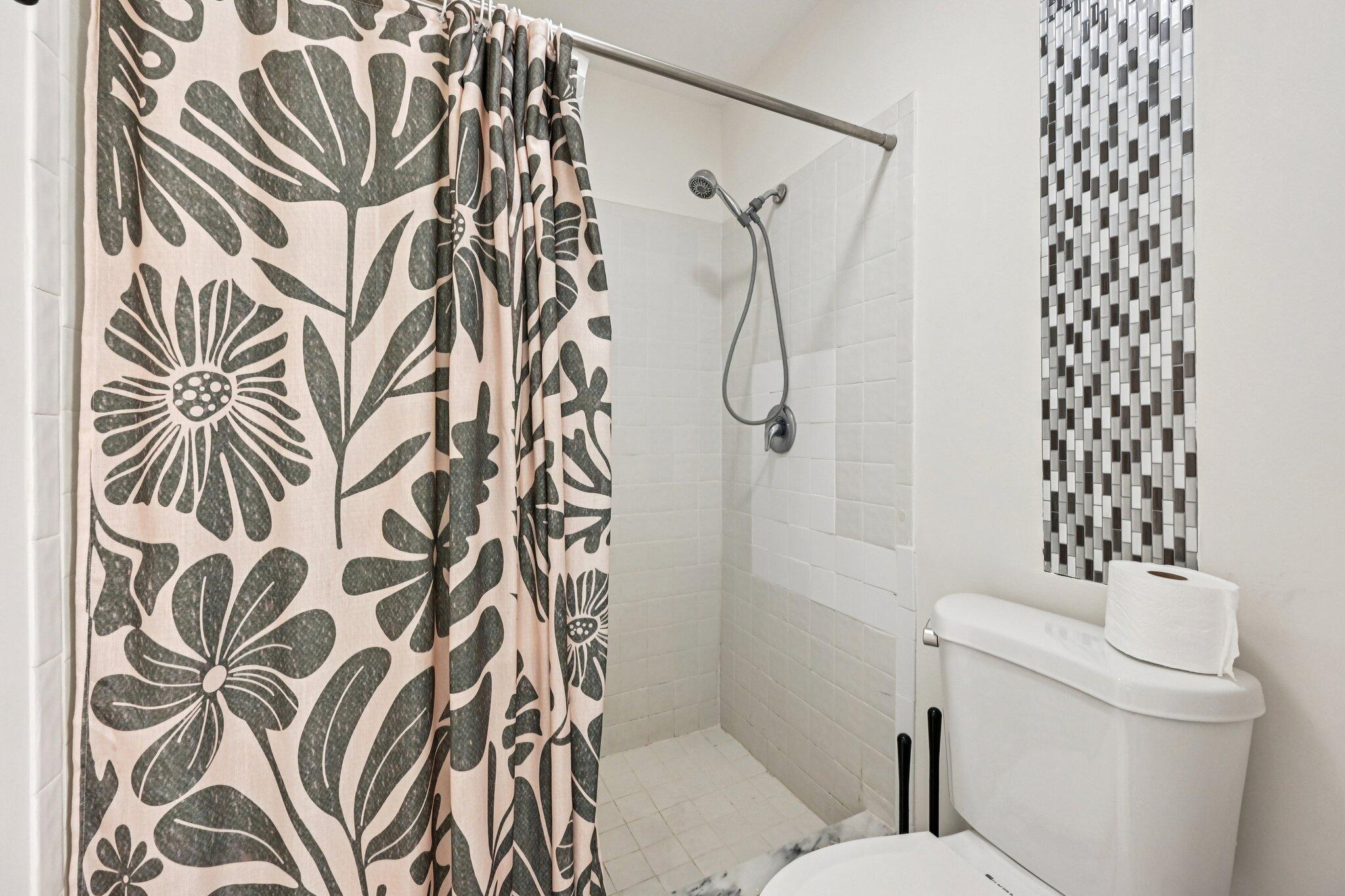 SOUTH LAKE CONDO - Residential