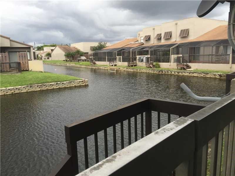 FLAMINGO VILLAS - Residential Lease