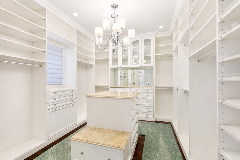 ROYAL PALM YACHT & COUNTR - Residential