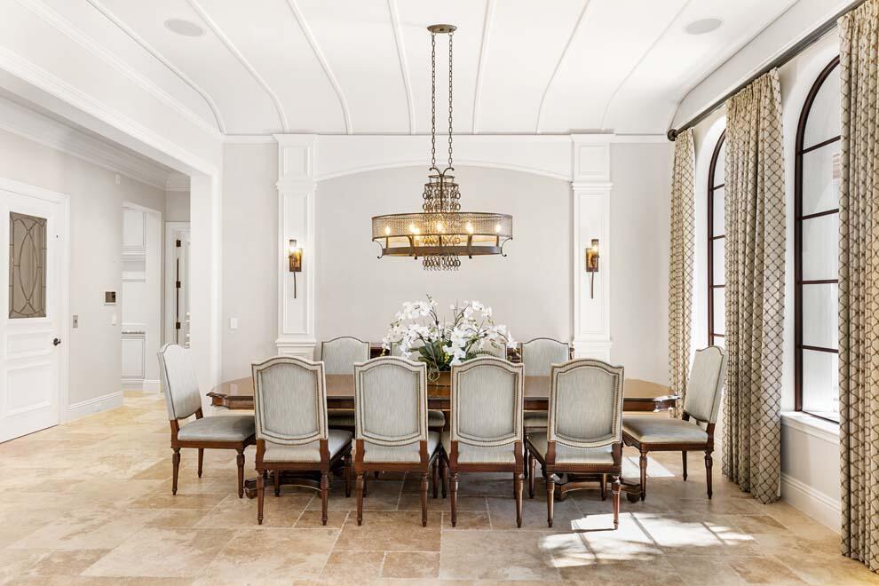 ROYAL PALM YACHT & COUNTR - Residential