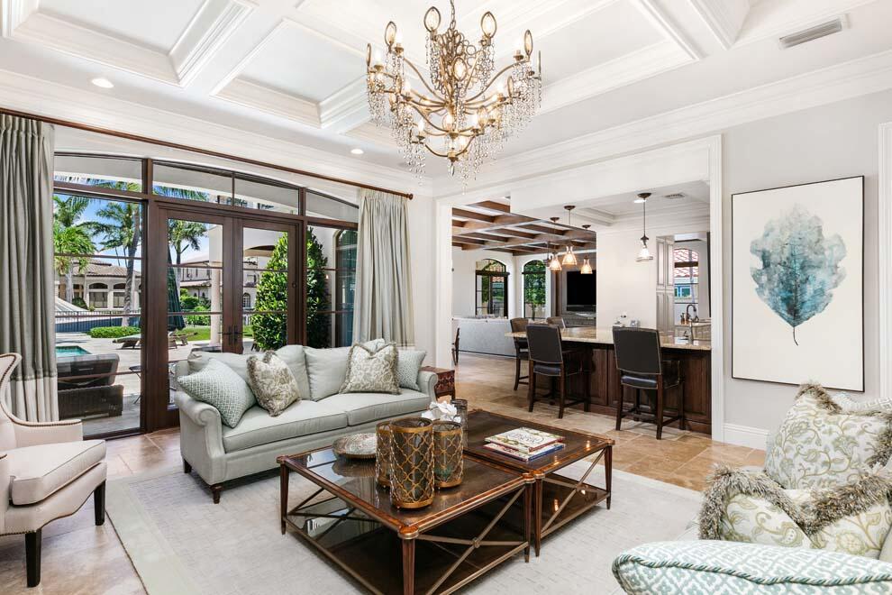 ROYAL PALM YACHT & COUNTR - Residential