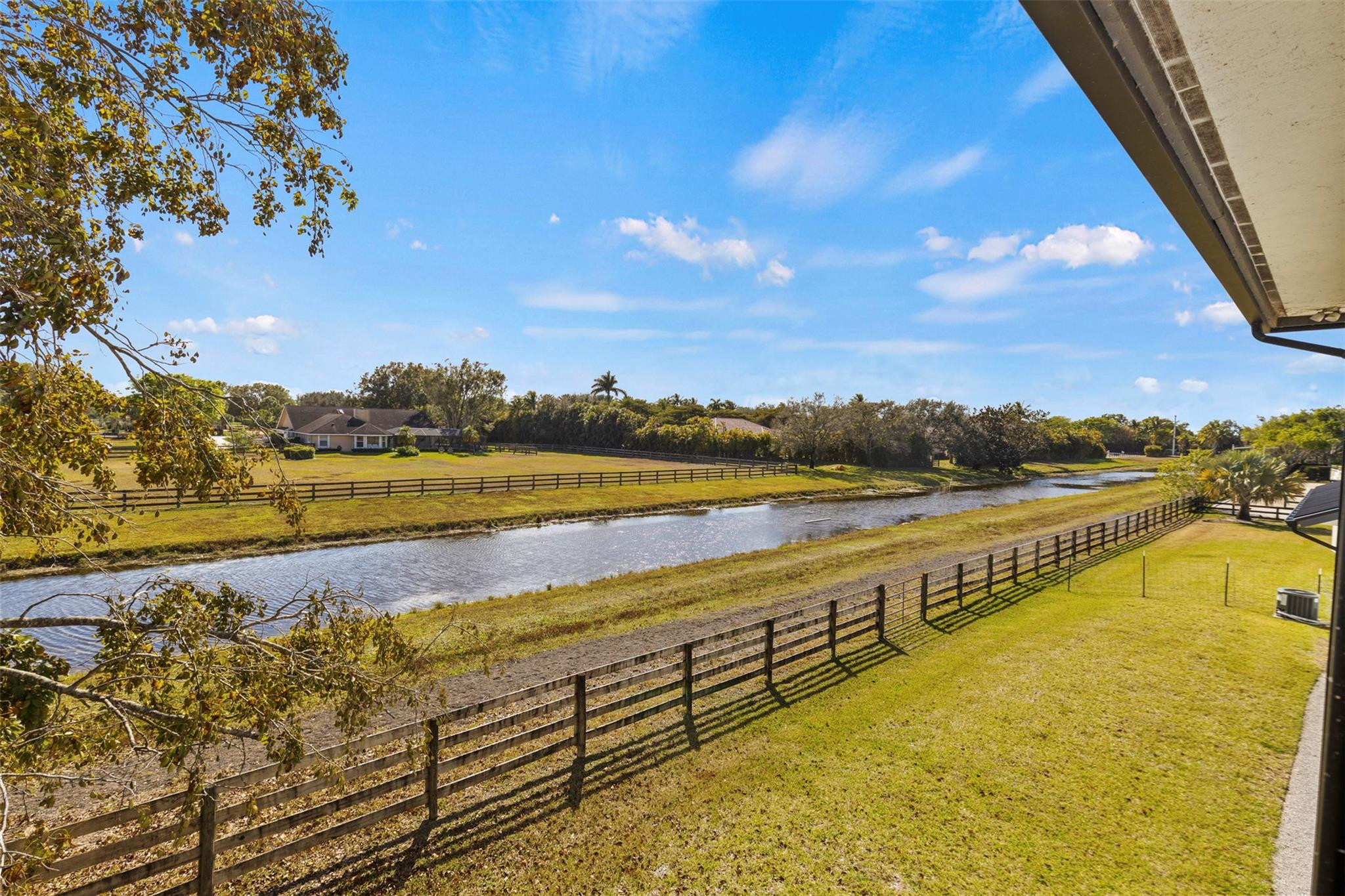 PADDOCK PARK 2 OF WELLINGTON - Residential