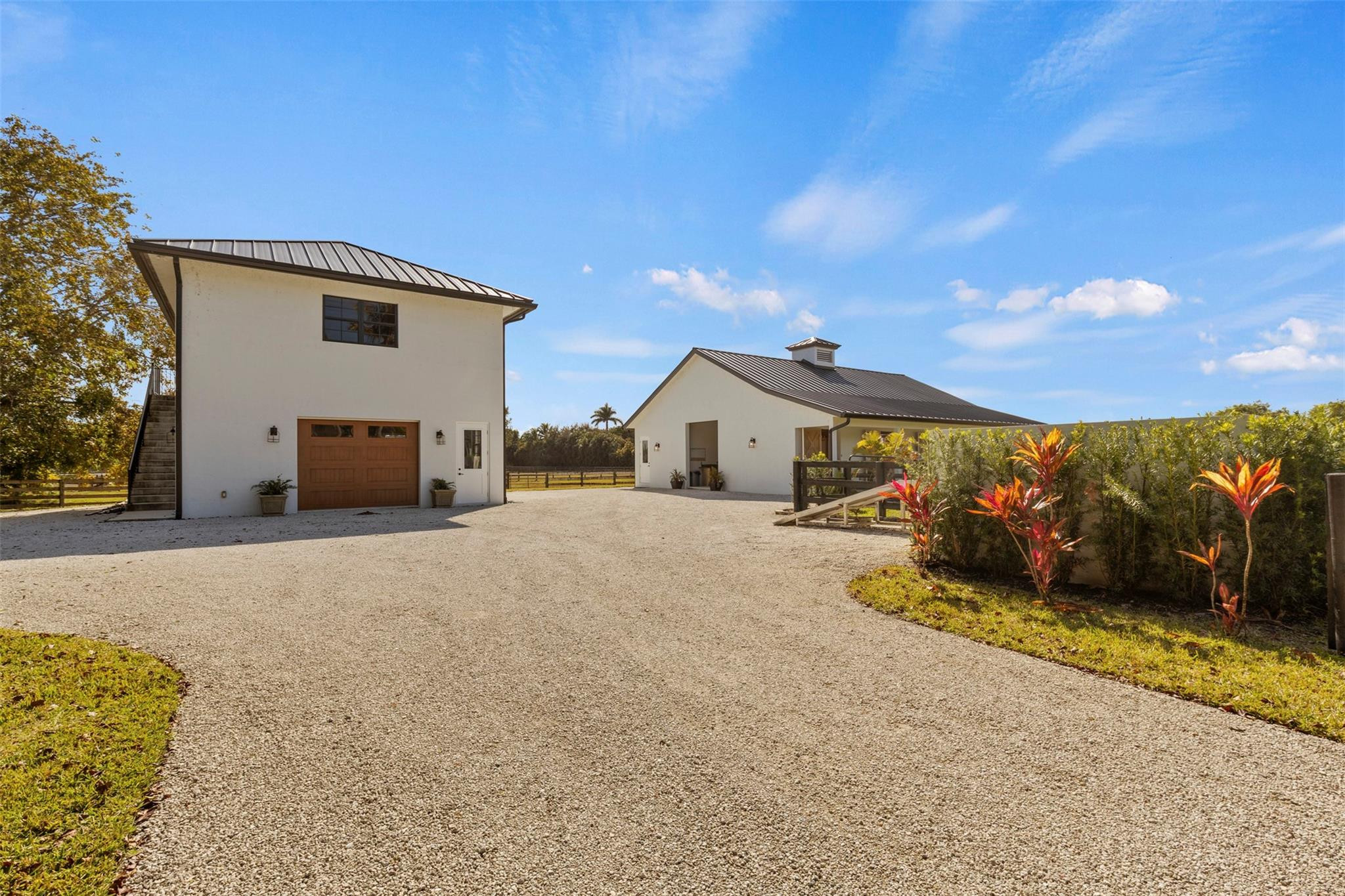 PADDOCK PARK 2 OF WELLINGTON - Residential