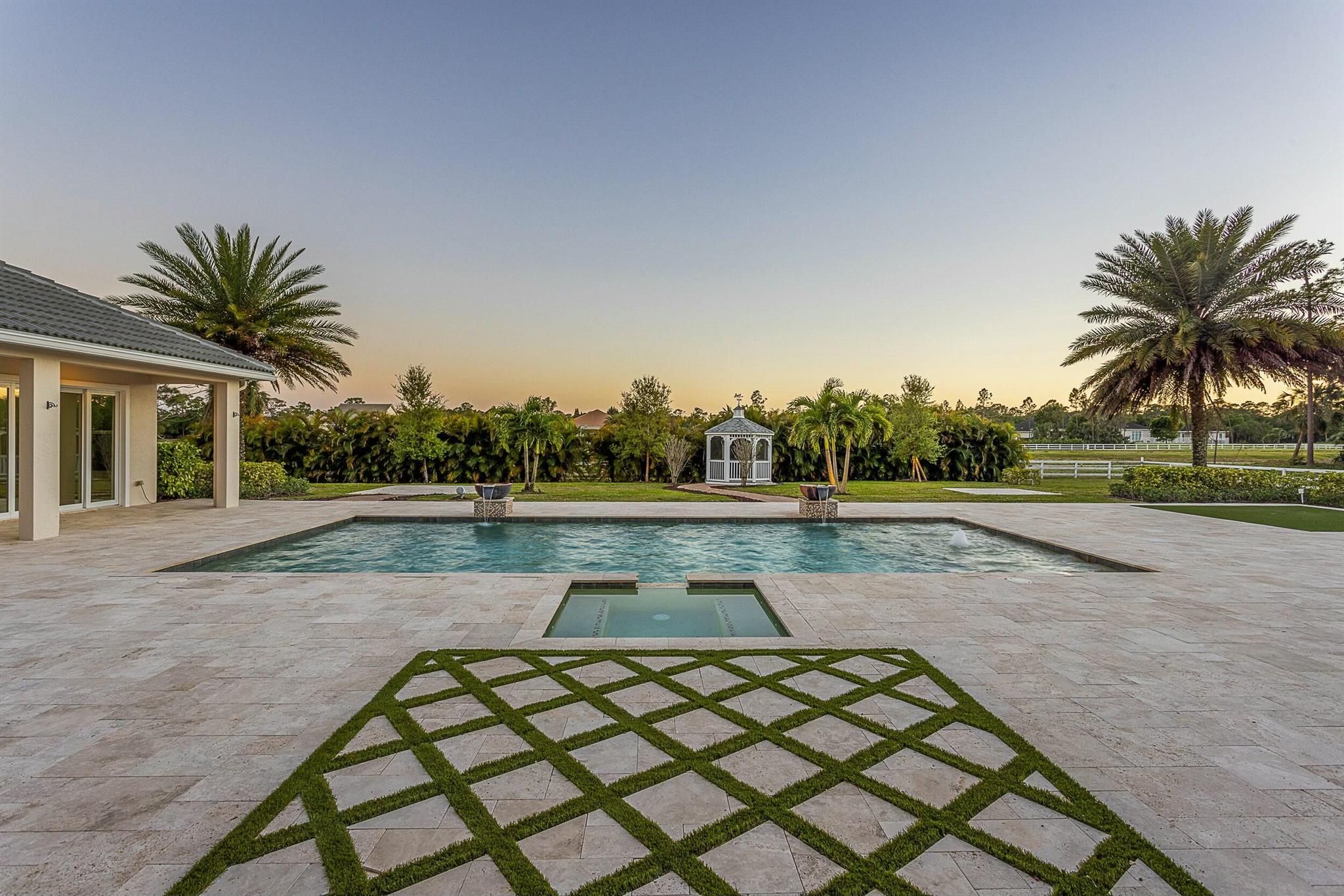 Reynolds Ranch - Residential