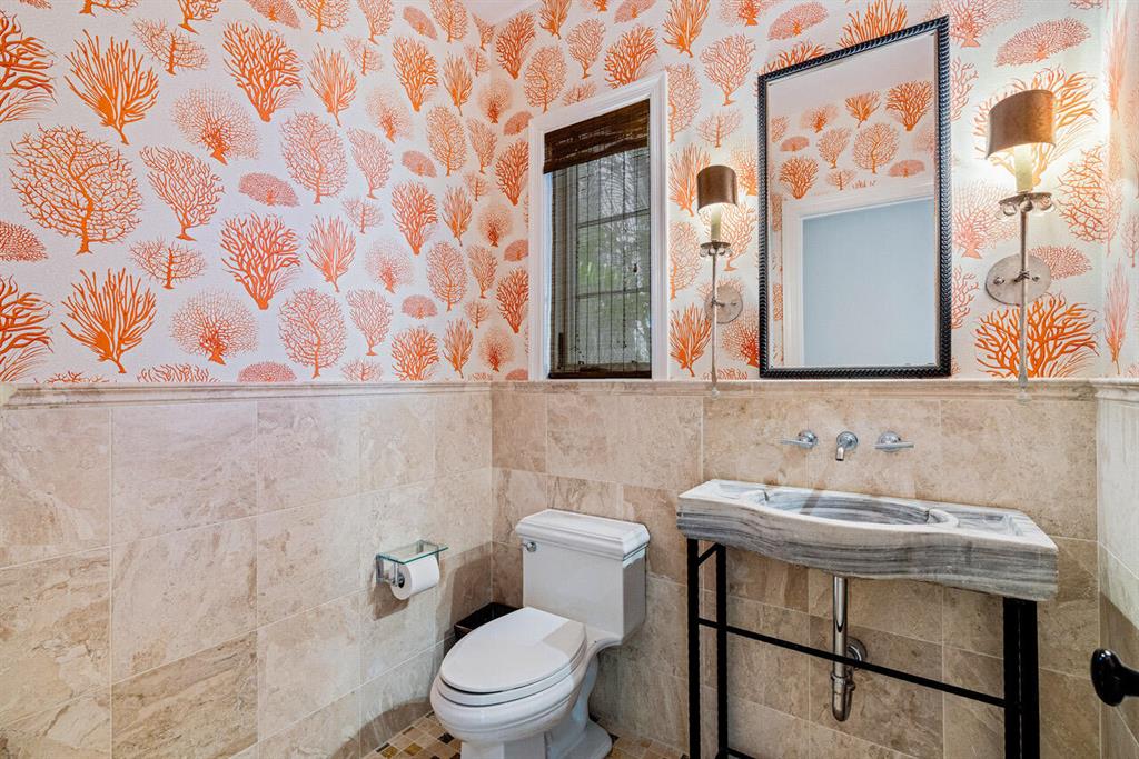 EL CID SECOND ADD - Residential