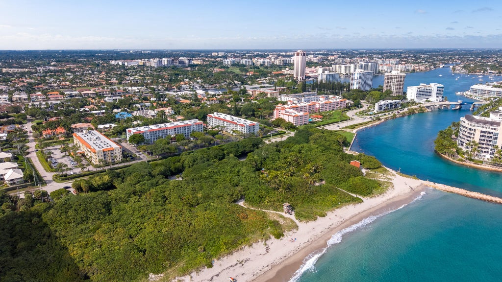 Photo of 950 Ponce De Leon Road #401, Boca Raton, FL 33432 (MLS # B26046280)