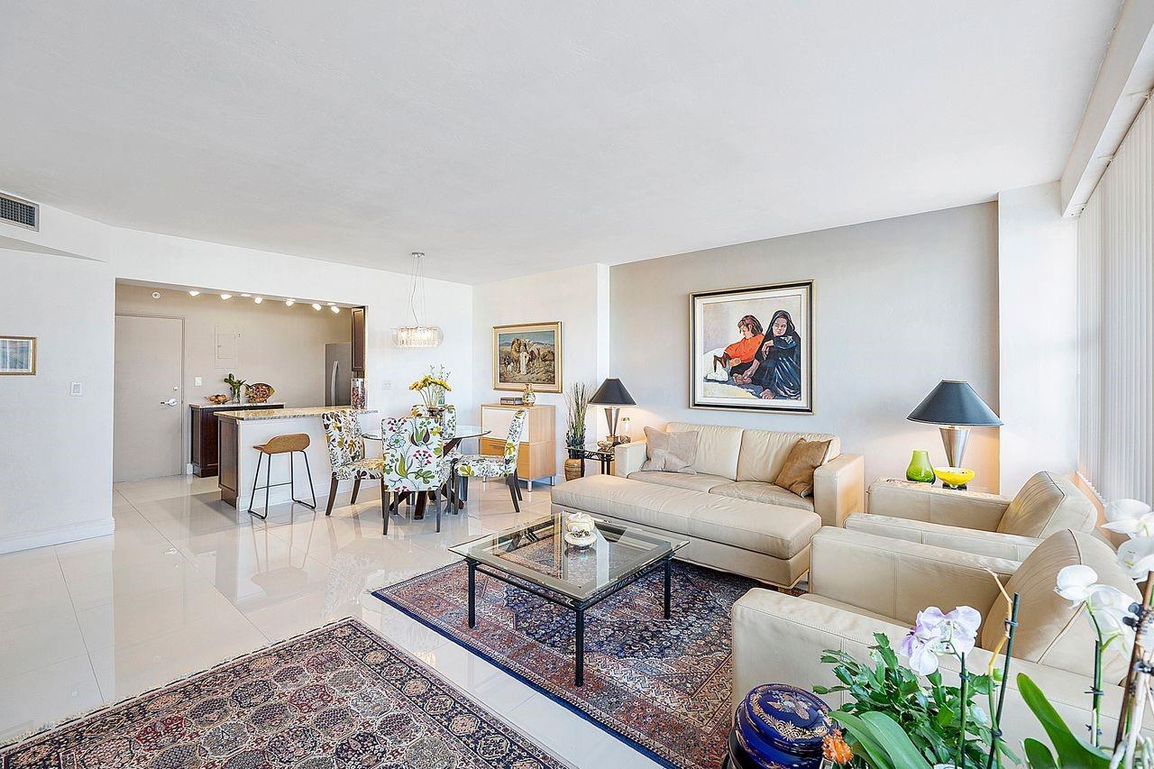 Coral Ridge Towers East - Residential