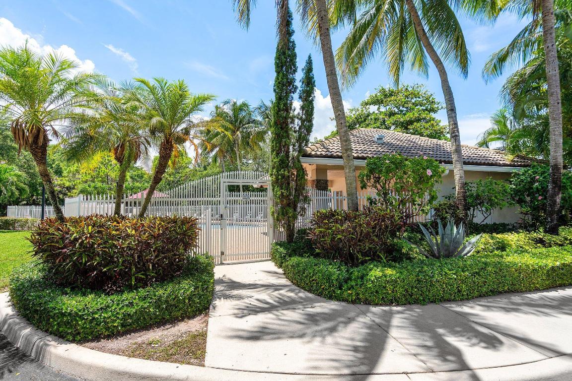 COCOBAY - Residential