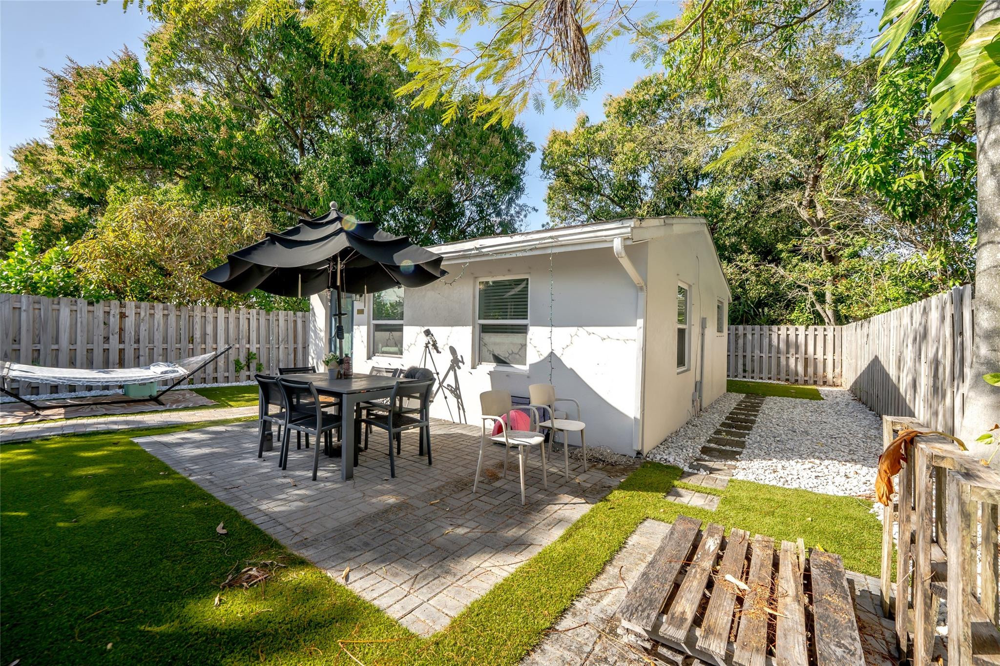 Oakland Park Second Add 1 - Residential Income