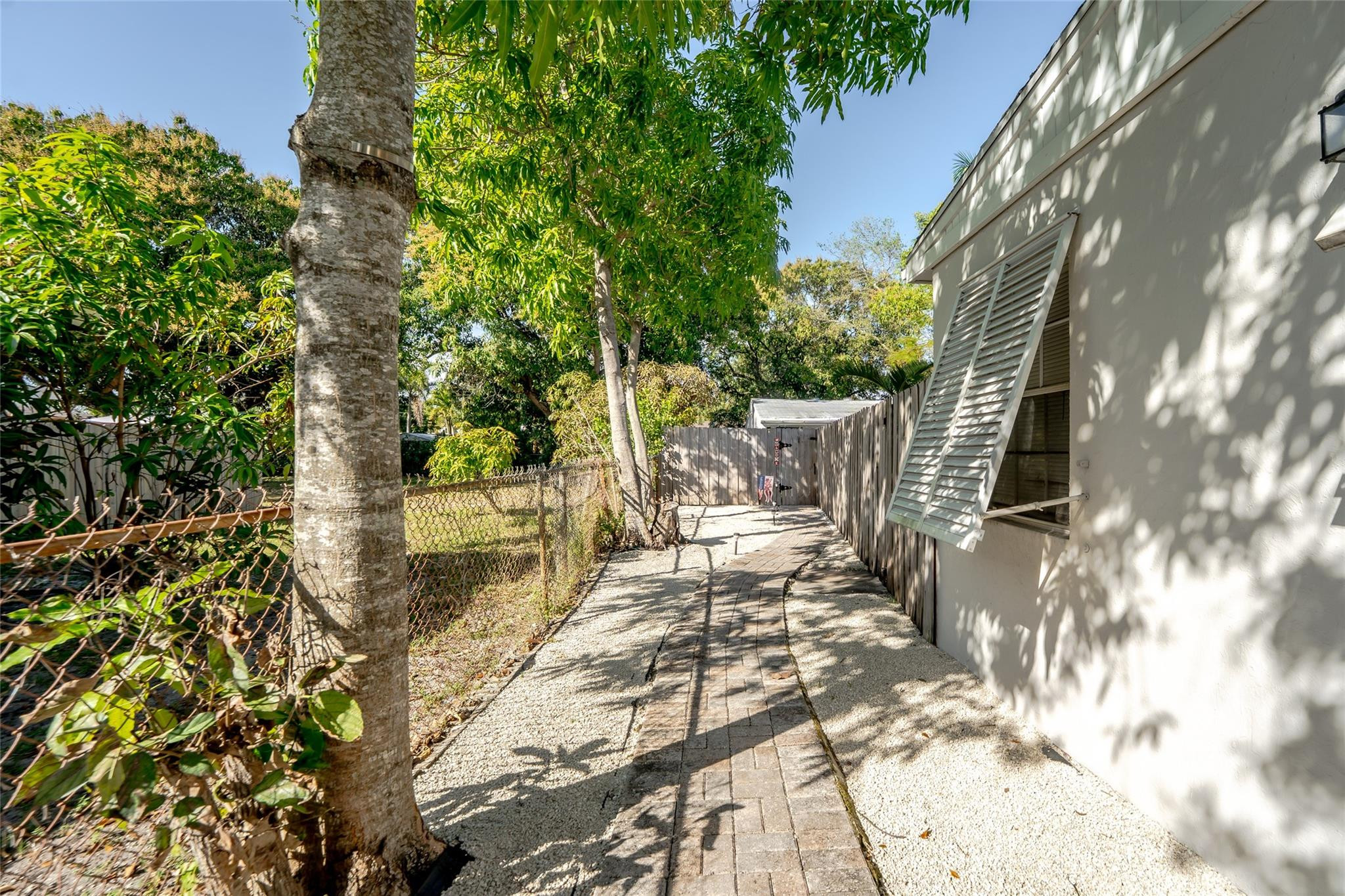 Oakland Park Second Add 1 - Residential Income