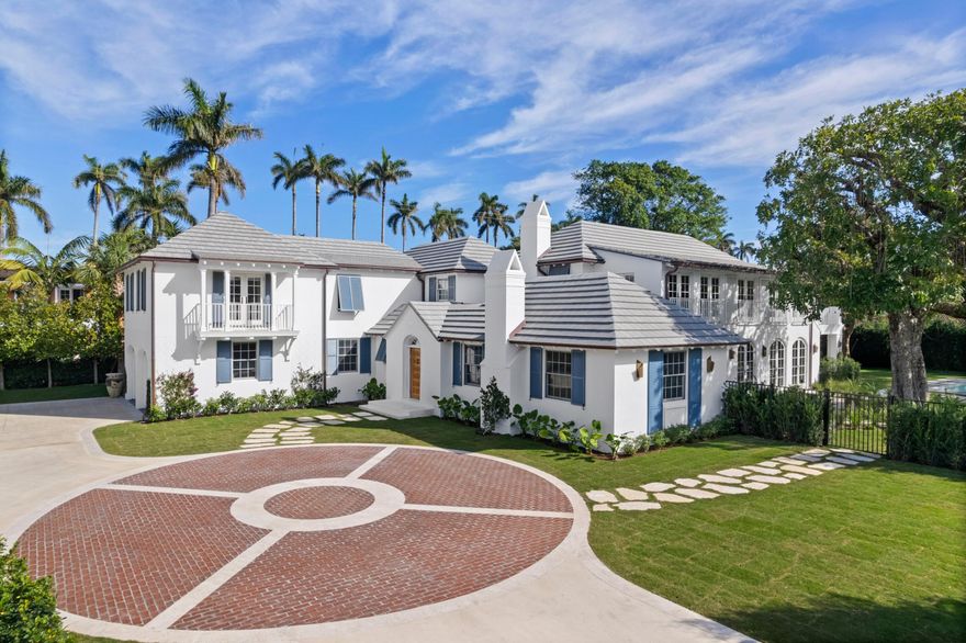 Newly reimagined and impeccably crafted, 239 Emerald Ln is a 6 bedroom, 9.1 bath Palm Beach estate that has just completed an extraordinary renovation with interiors by Smith Kellogg. Set on a coveted half-acre in-town lot, this stunning residence blends timeless elegance with modern functionality. Highlights include a custom English oak entry door, light-filled formal living and dining rooms, a spectacular 40' loggia for seamless indoor-outdoor entertaining, and exceptional architectural detailing throughout. The chef's kitchen features Wolf and Sub-Zero appliances, English oak cabinetry with antique brass fittings, and a custom walk-in chiller room. The family room offers a show-stopping bar crafted from fumed English oak and rare Brazilian Red Agate stone, plus a plus a custom wine.. room and humidor. Step outside and enjoy a beautiful covered patio, pristine pool and private tropical landscaping. Upstairs, the primary suite features dual walk-in closets and separate baths. The brand new guest wing with private entrance  features two en-suite bedrooms, kitchenette, laundry, private gym with full bath, and customized wet bar ideal for guests, staff, or extended stays.

Thoughtfully designed and flawlessly executed, 239 Emerald Lane is a rare Palm Beach offering, where timeless elegance meets modern luxury.