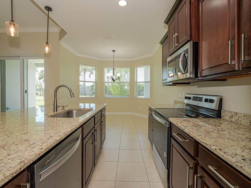 Photo of 2529 Bella Vista Circle, Vero Beach, FL 32966 (MLS # B26039276)
