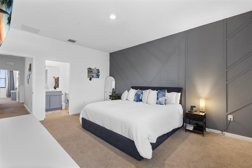 HIGHLAND OAKS - Residential
