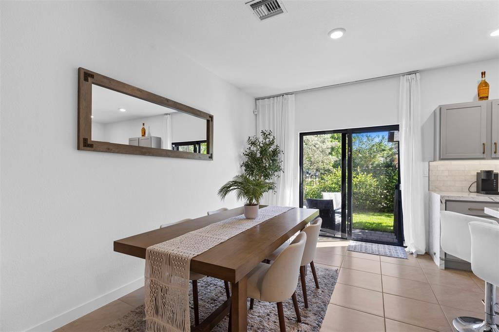 HIGHLAND OAKS - Residential