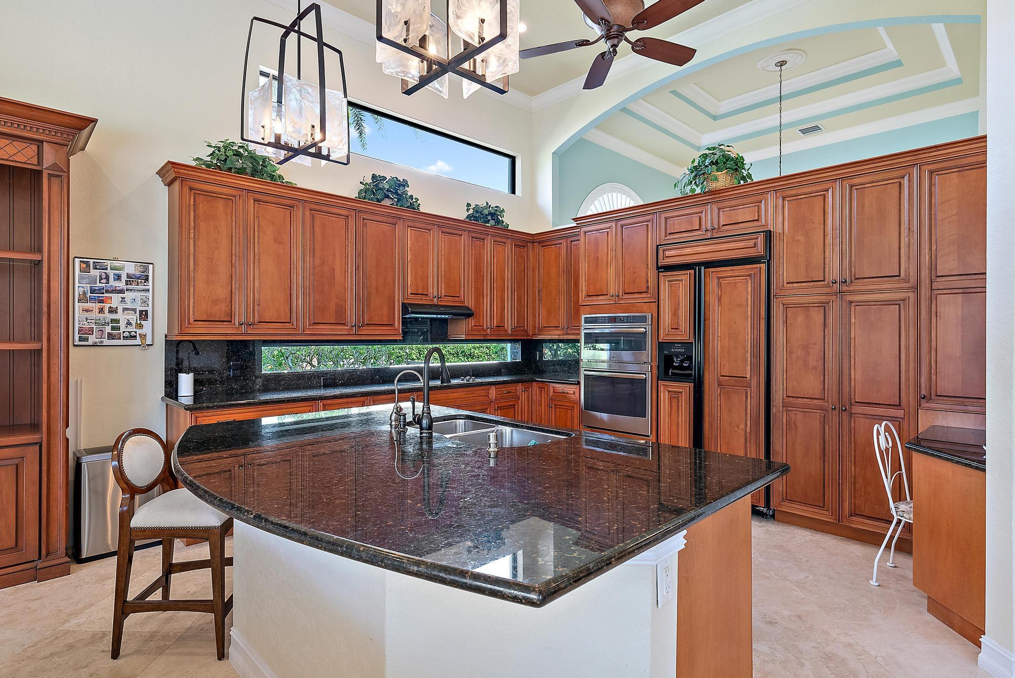 IBIS GOLF AND COUNTRY CLU - Residential