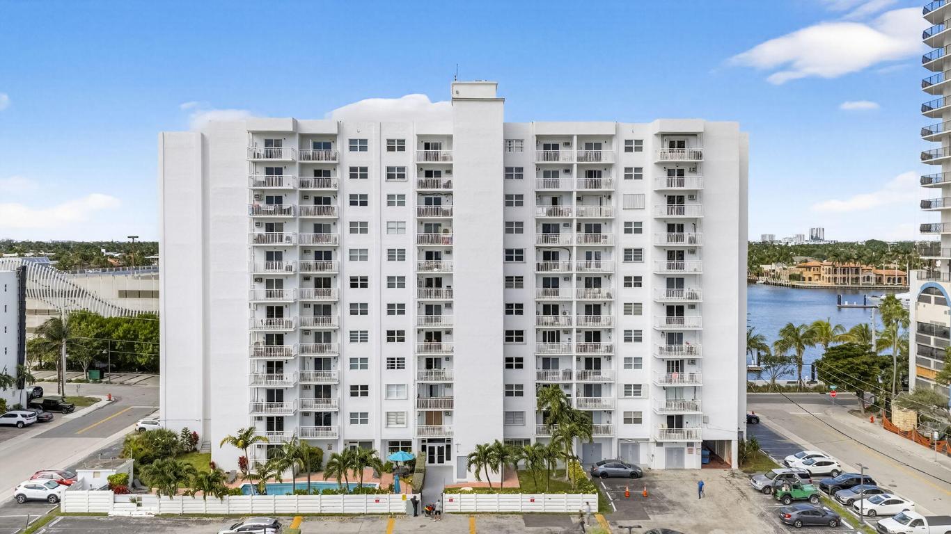 LEISURE BEACH CONDO - Residential