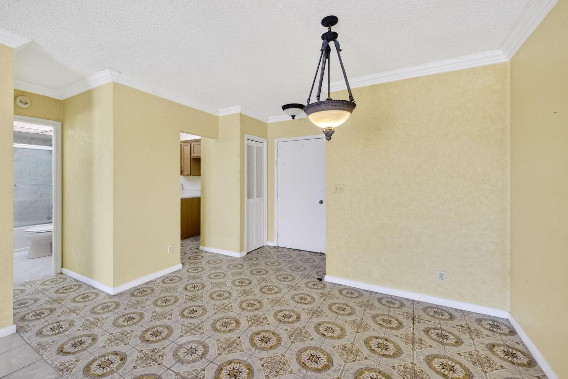 LEISURE BEACH CONDO - Residential