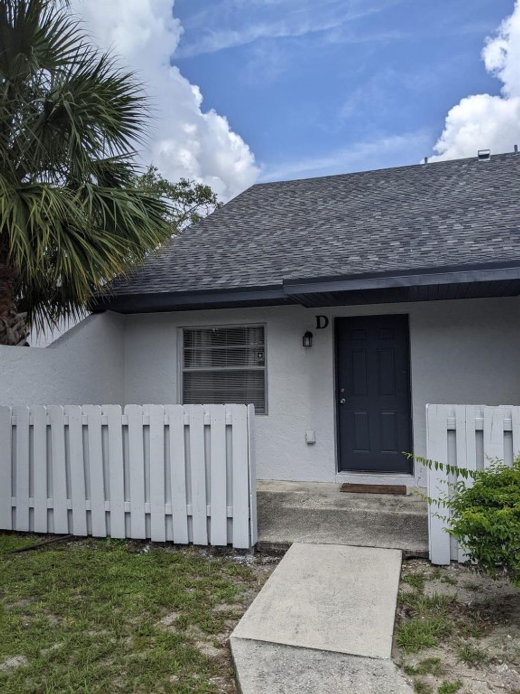 Photo of 2012 S 10th Street #D, Fort Pierce, FL 34950 (MLS # F10400649)