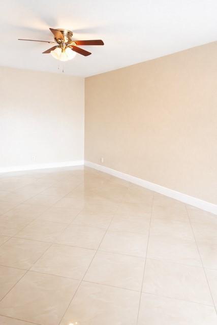 KNOLLWOOD CLUB - Residential