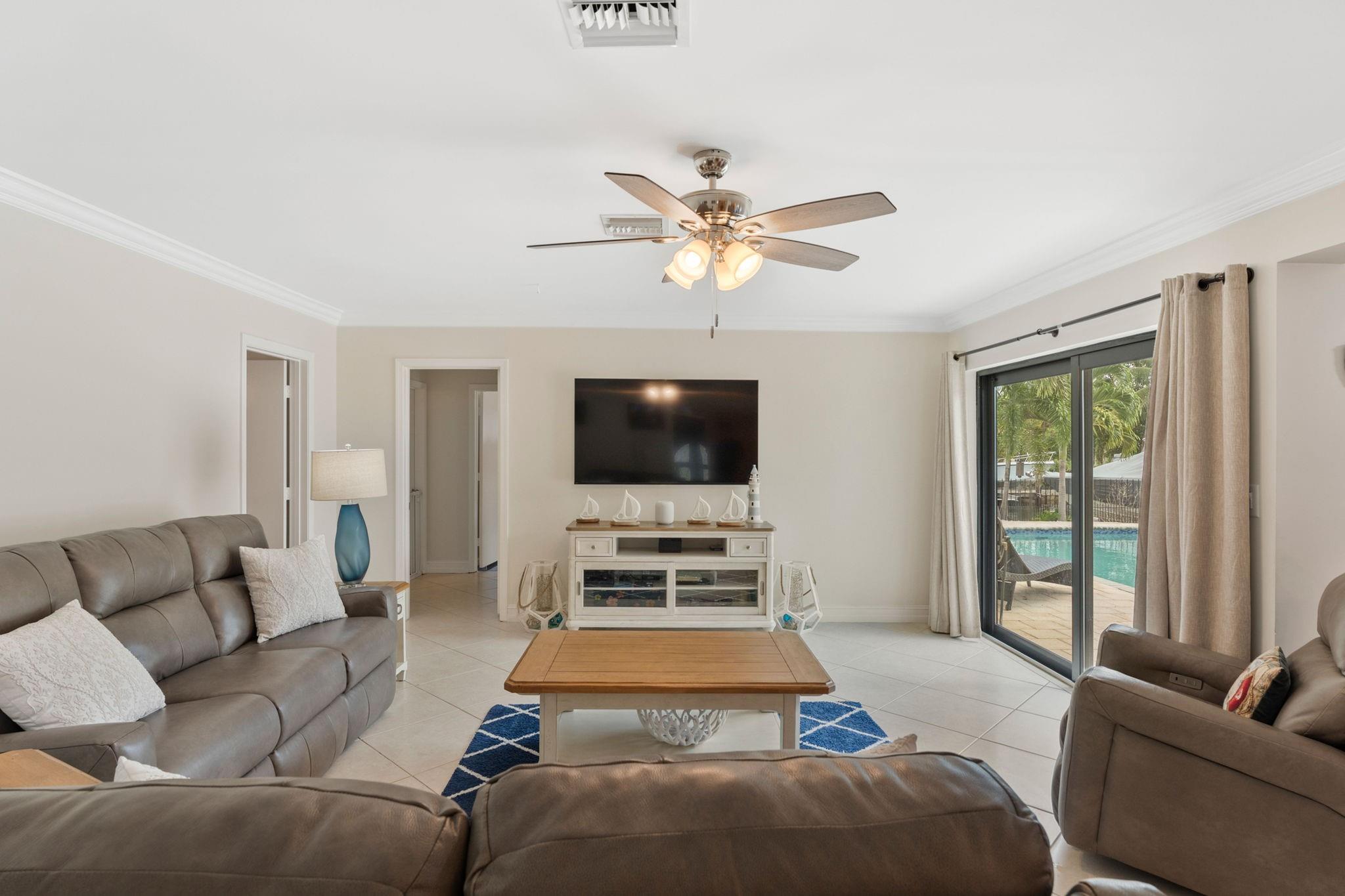 GOLF ESTATES - Residential