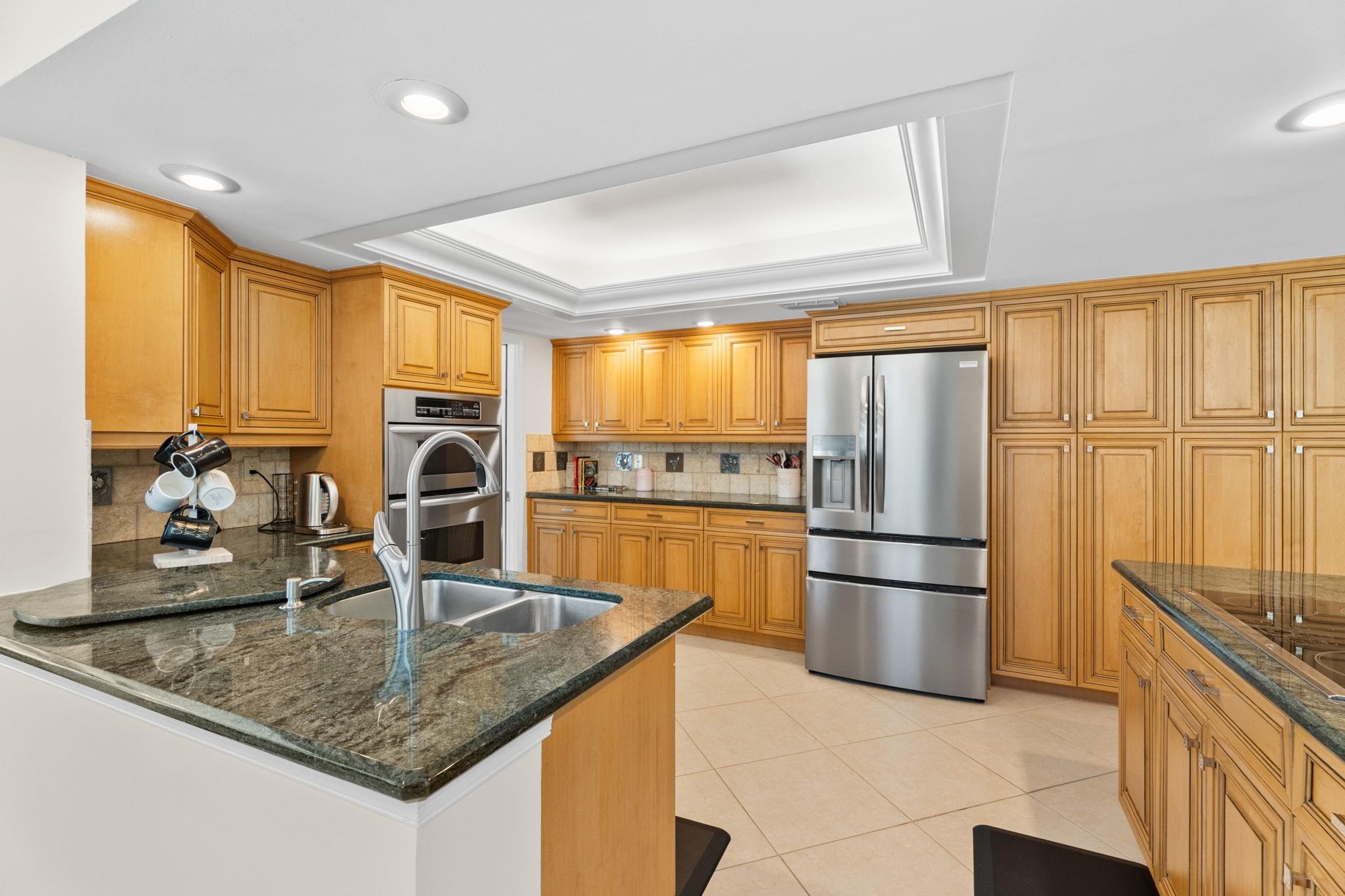 GOLF ESTATES - Residential