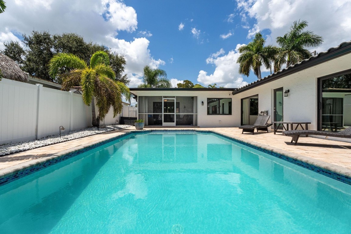 GOLF ESTATES - Residential