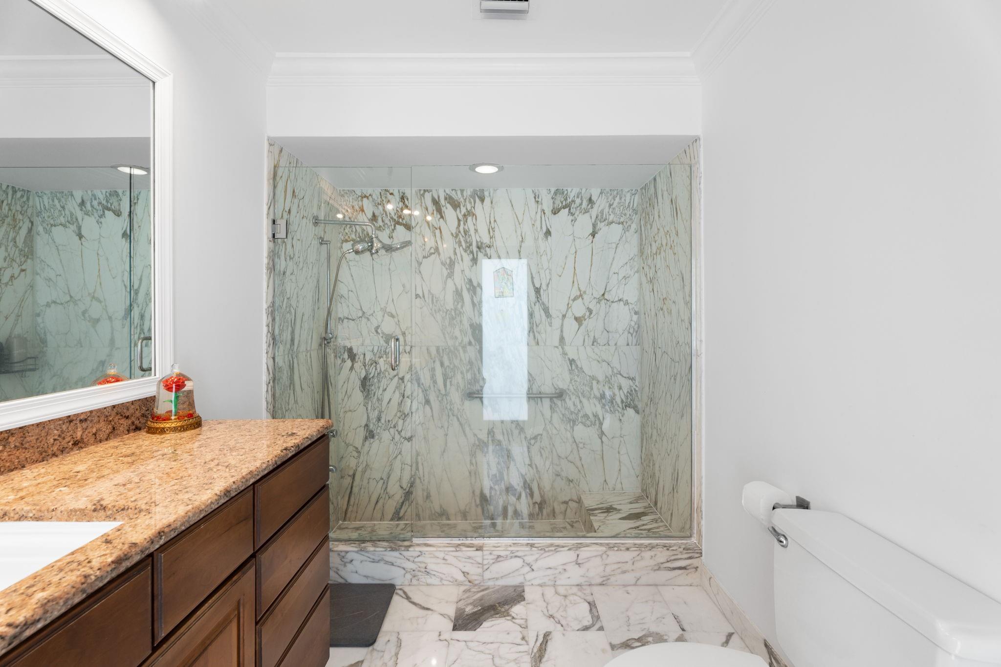 GOLF ESTATES - Residential