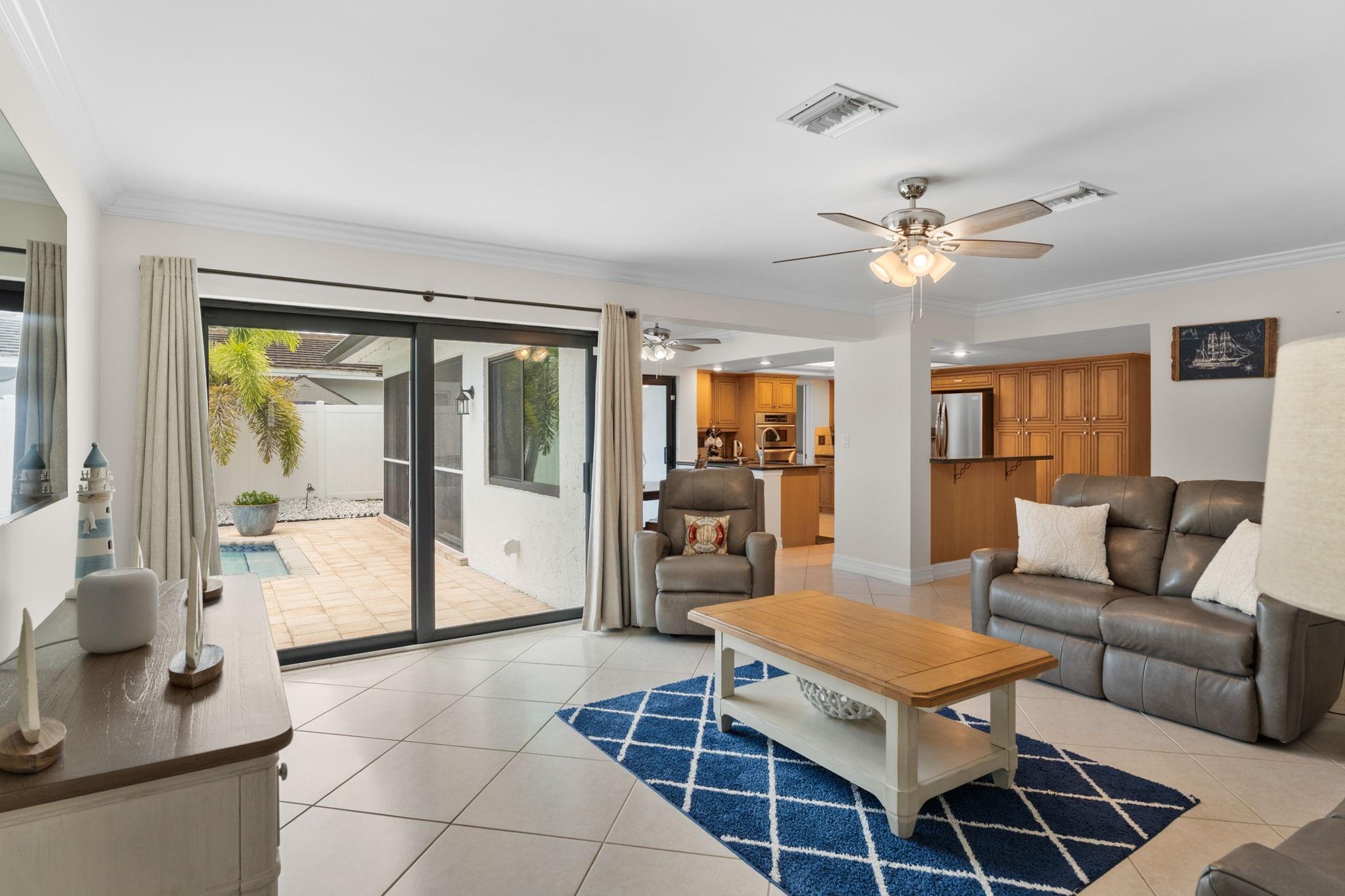 GOLF ESTATES - Residential