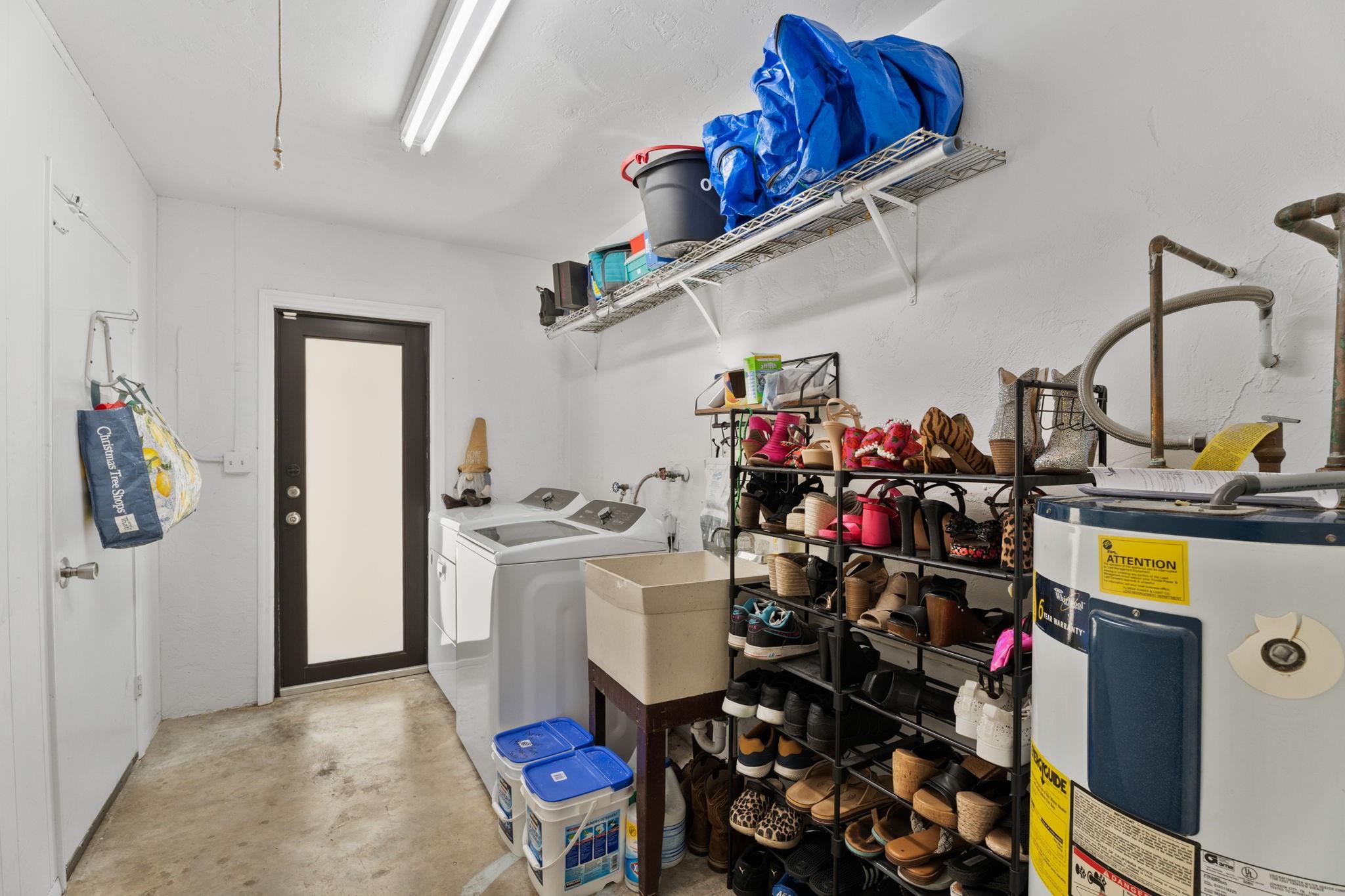 GOLF ESTATES - Residential