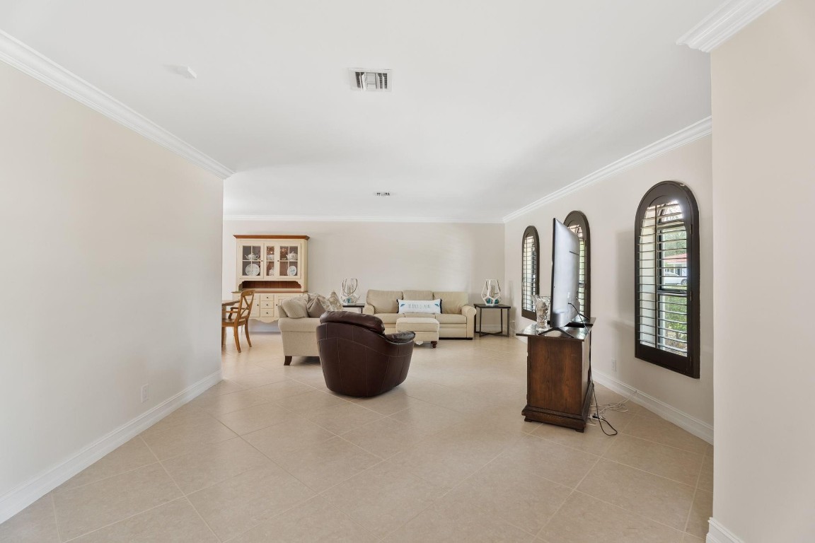 GOLF ESTATES - Residential