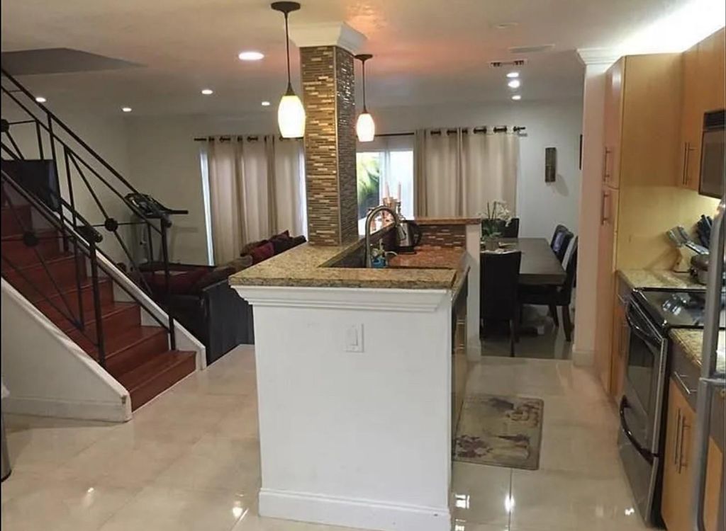 Photo of 8201 NW 8th Place, Plantation, FL 33324 (MLS # F10500735)