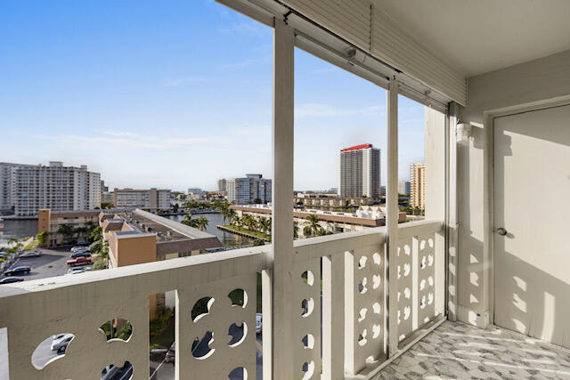 ISLANDS-MARTINIQUE CONDO - Residential Lease