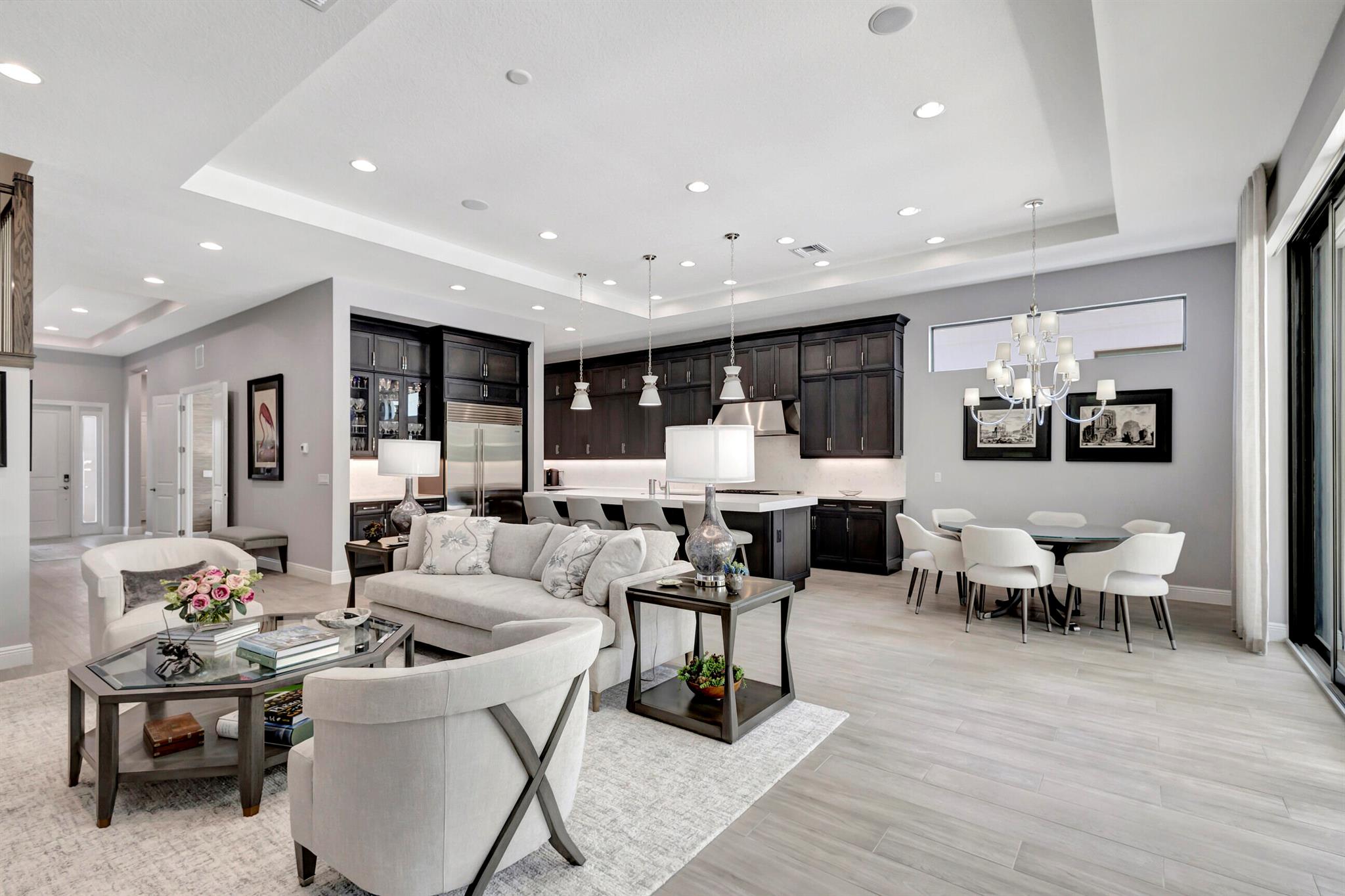 ARTISTRY - Residential