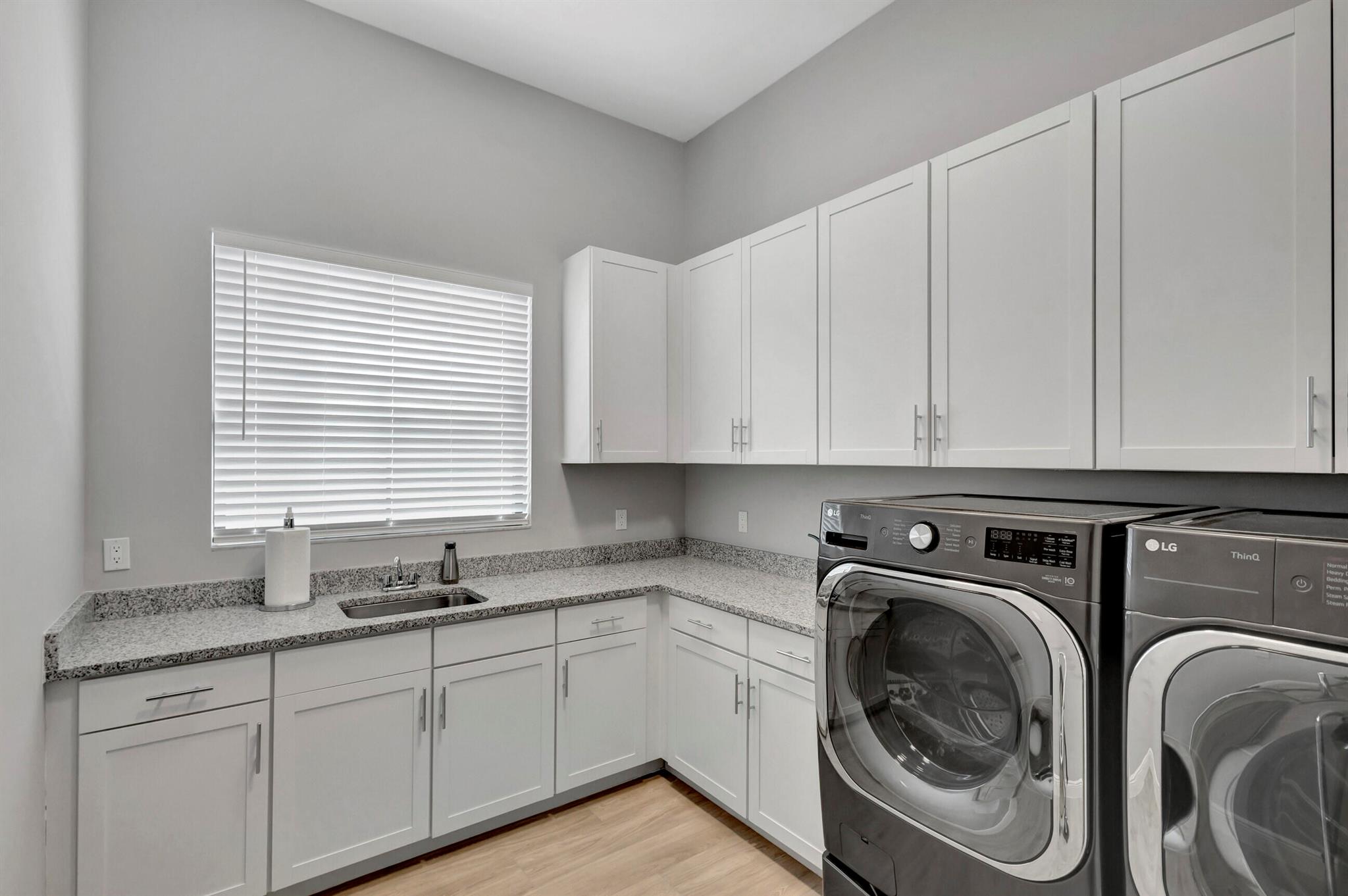 ARTISTRY - Residential