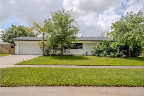 Tiny photo for 7520 NW 8th Court, Plantation, FL 33317 (MLS # B26020898)