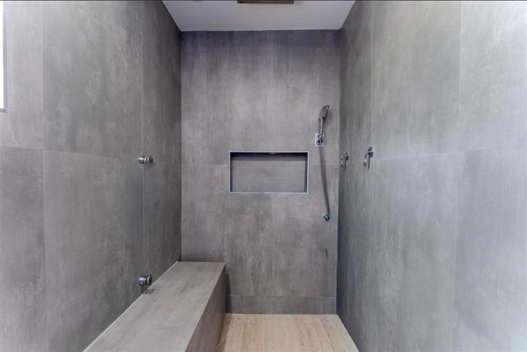 PLANTATIONS SECLUDED GARD - Residential