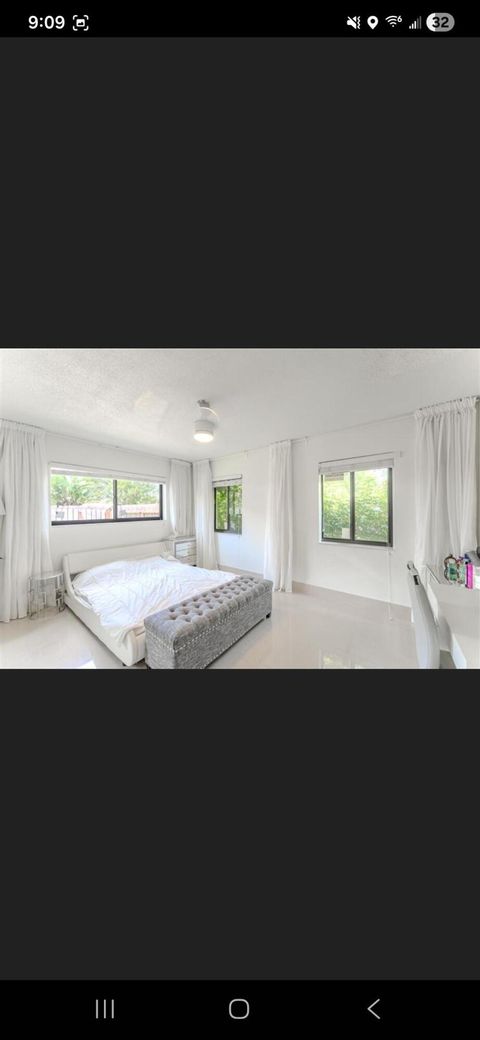 Tiny photo for 7520 NW 8th Court, Plantation, FL 33317 (MLS # B26020898)