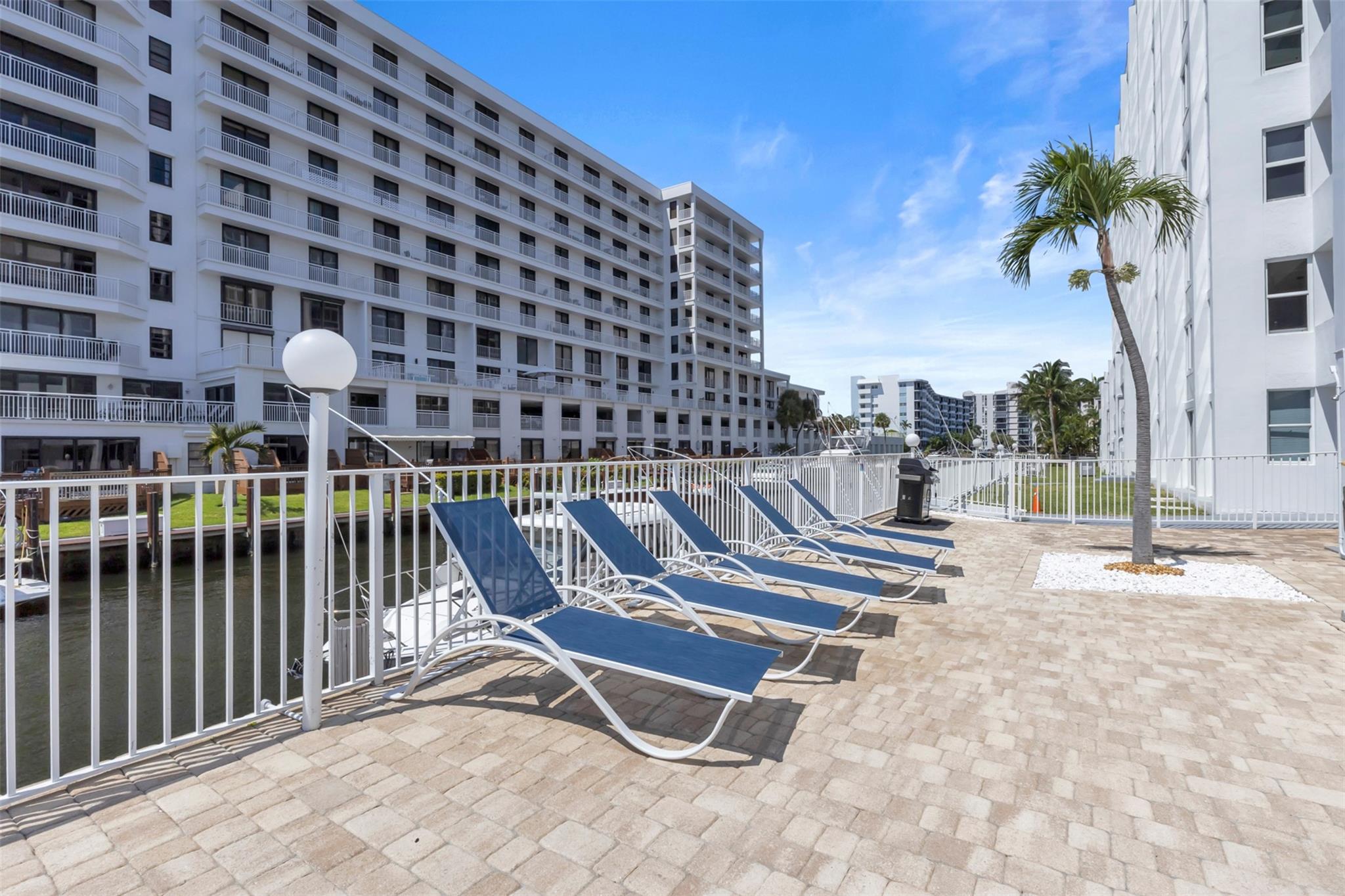 The Royal Mariner - Residential