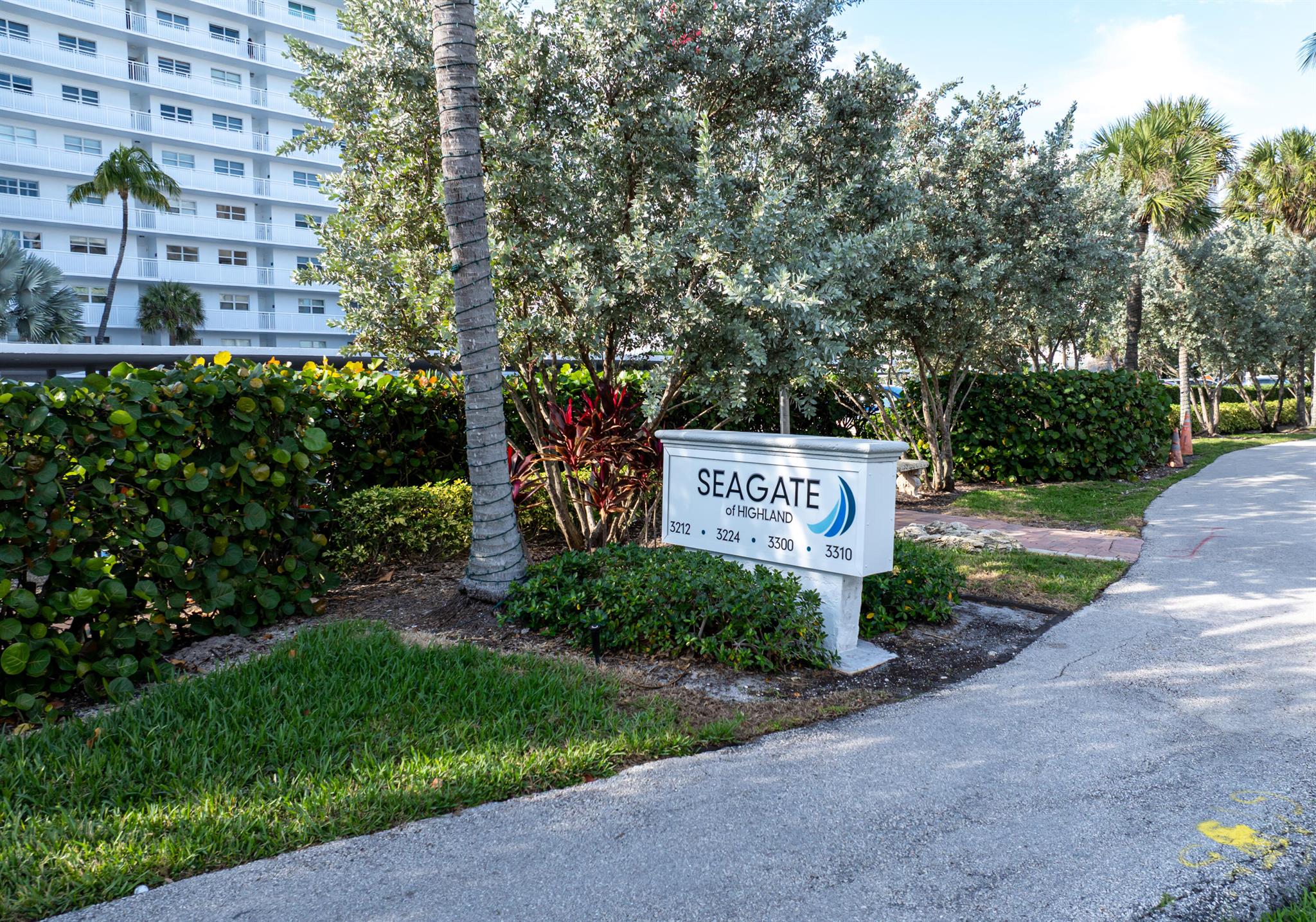 SEAGATE OF HIGHLAND - Residential